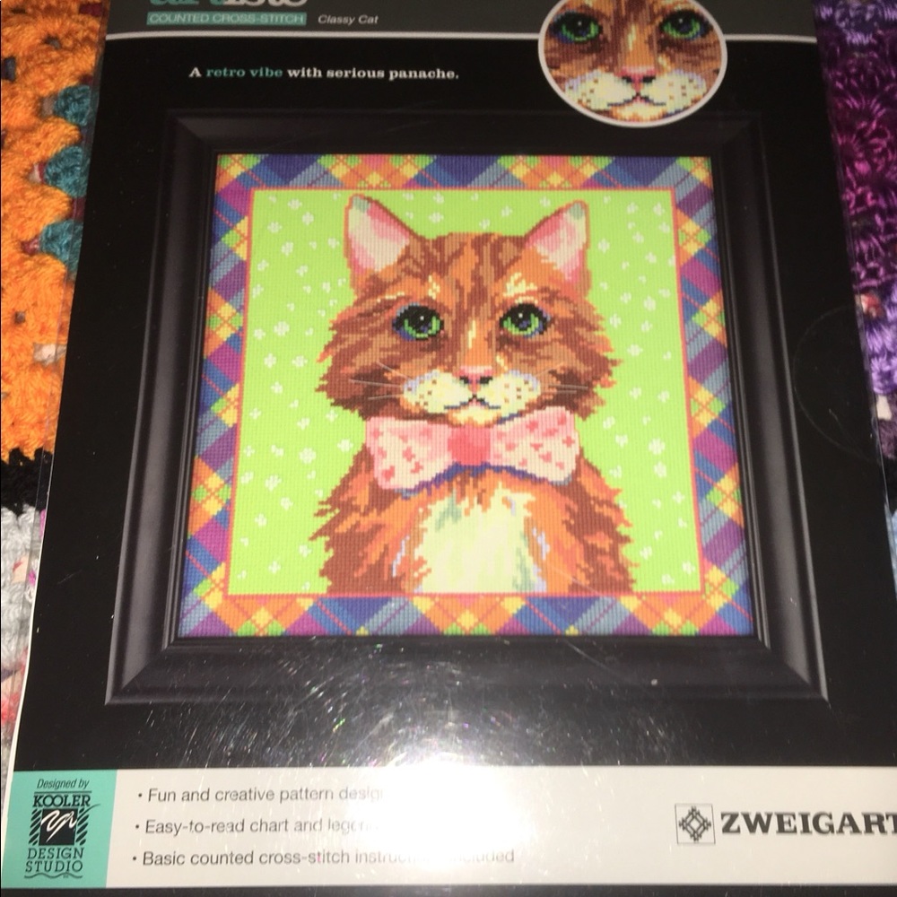 Artiste New Embroidery kit Classy Cat 10” by 10”